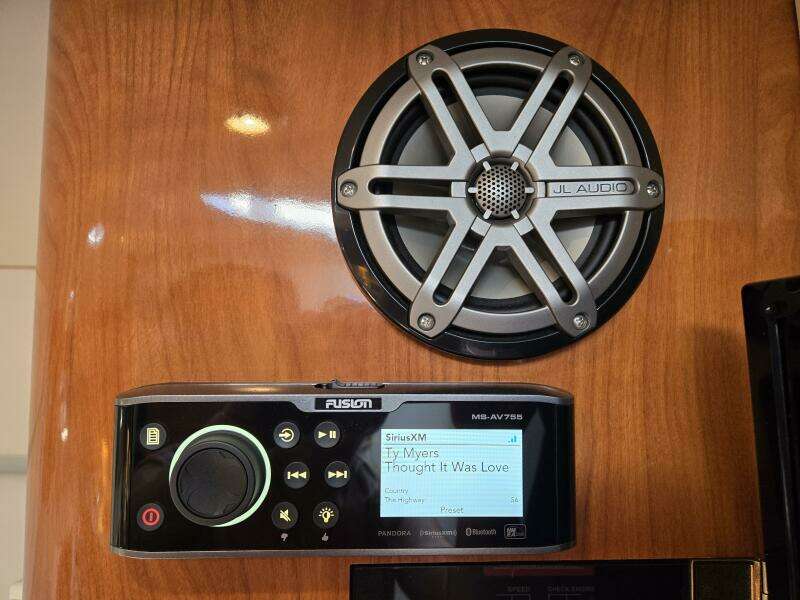 38ft Fountain Yacht For Sale