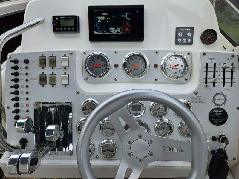 38ft Fountain Yacht For Sale