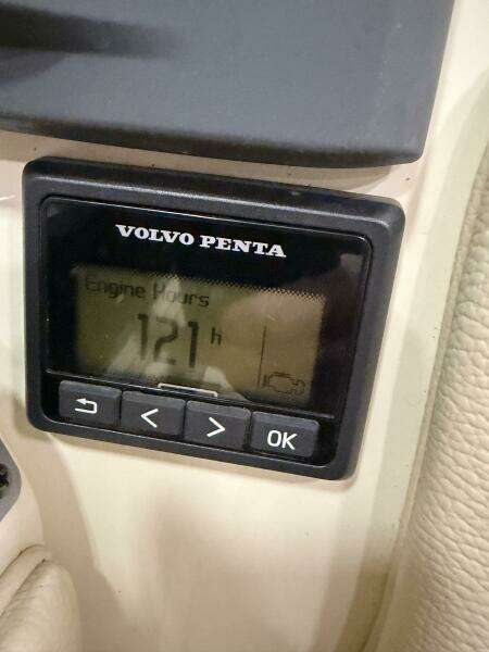 28ft Chris Craft Yacht For Sale