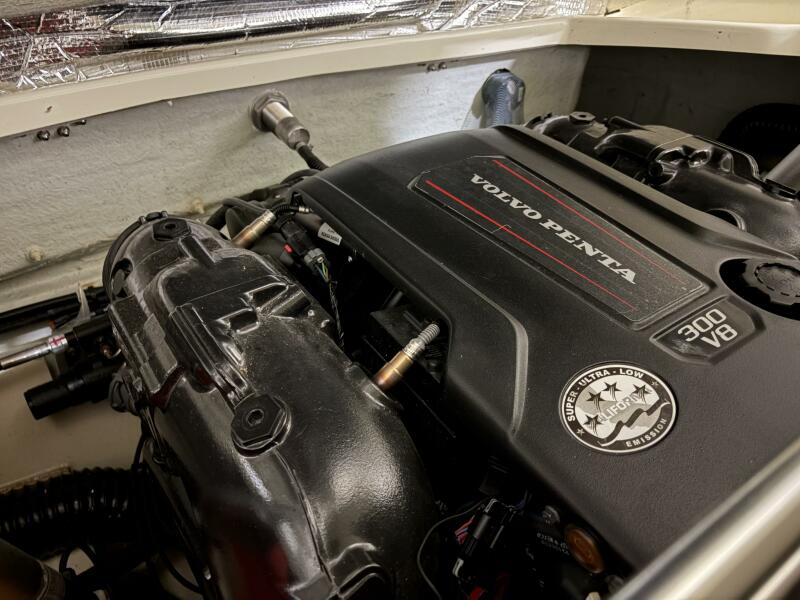 28' 2020 Chris-Craft 