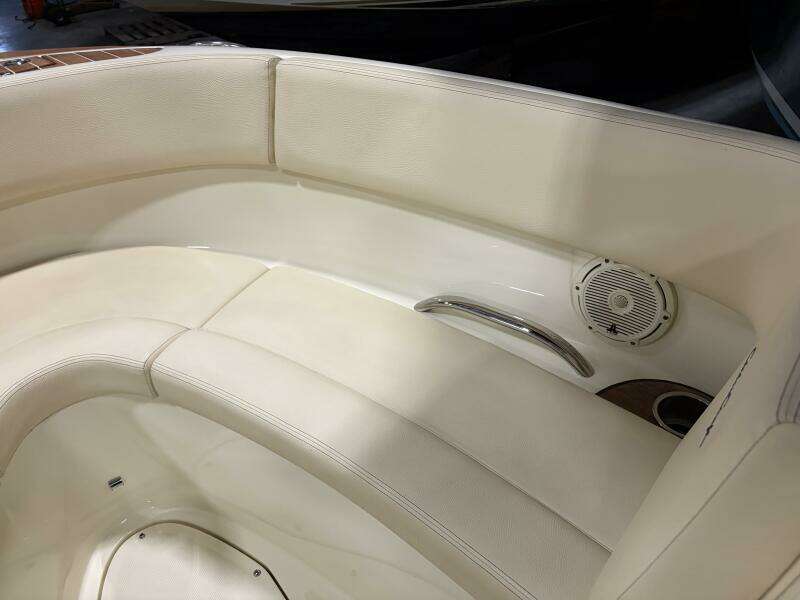 28ft Chris Craft Yacht For Sale