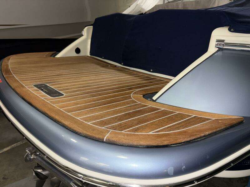 28ft Chris Craft Yacht For Sale