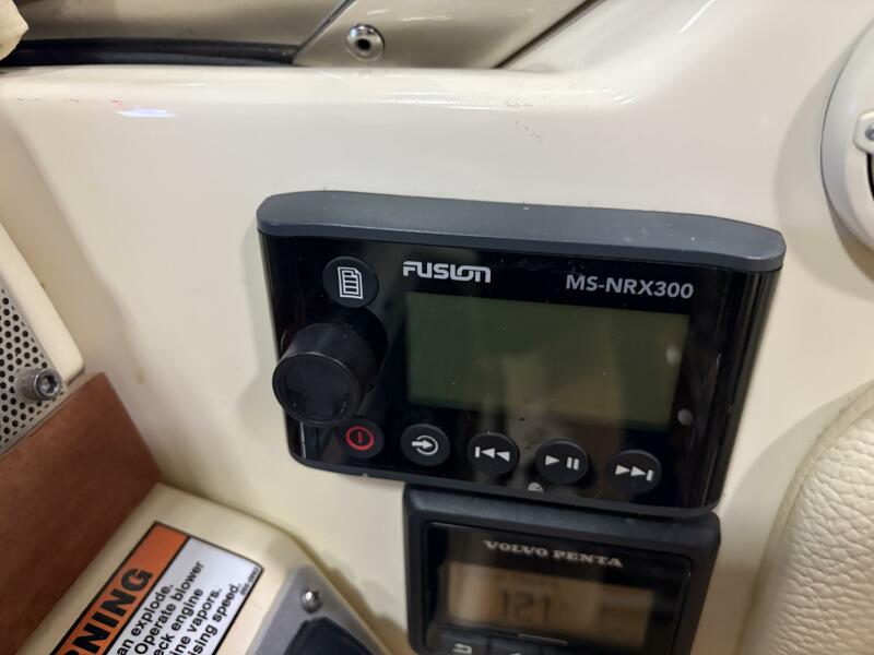 28' 2020 Chris-Craft 