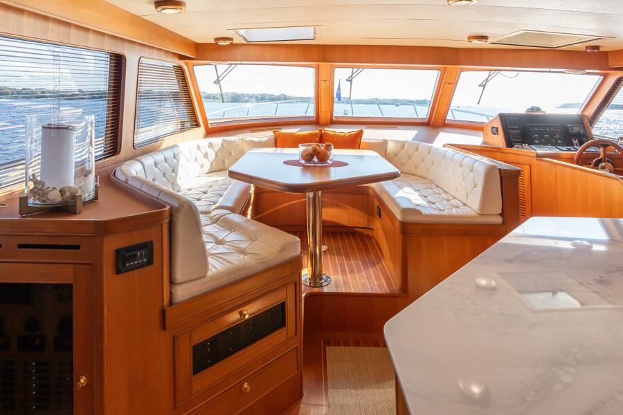 72' 2007 Marlow 72 E-CB