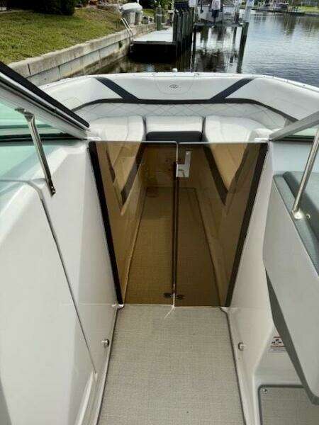 26ft Regal Yacht For Sale