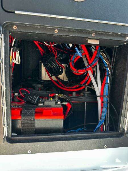 18ft East Cape Yacht For Sale