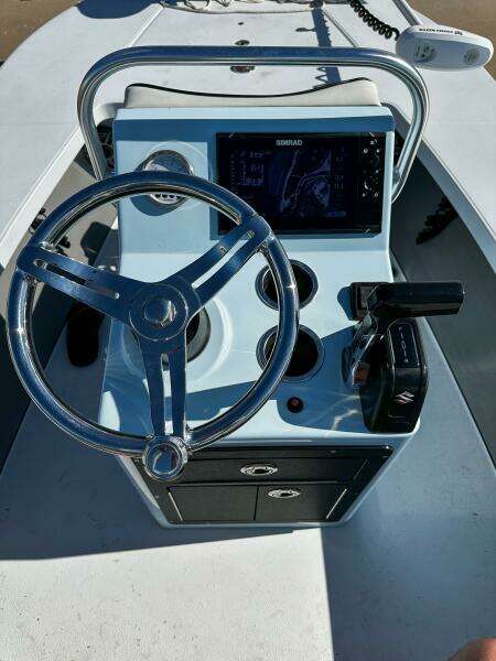 18ft East Cape Yacht For Sale