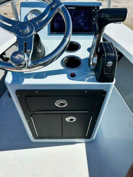 18ft East Cape Yacht For Sale