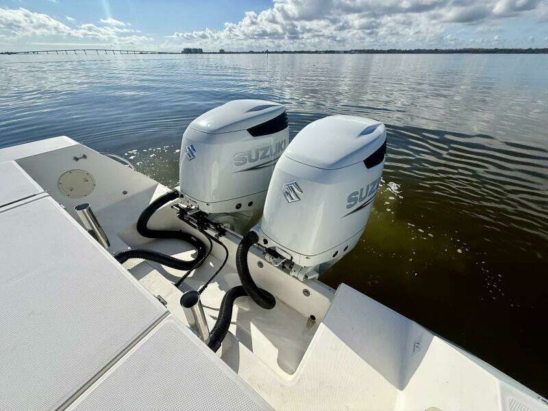 2006 Regulator 29 FS PERSERVERANCE