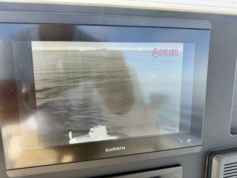 2006 Regulator 29 FS PERSERVERANCE