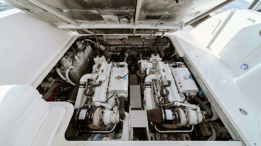 Le French Kiss 44ft Sea Ray Yacht For Sale