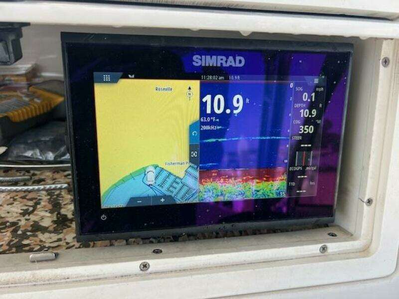 SUN DAZE 30ft Pro Line Yacht For Sale