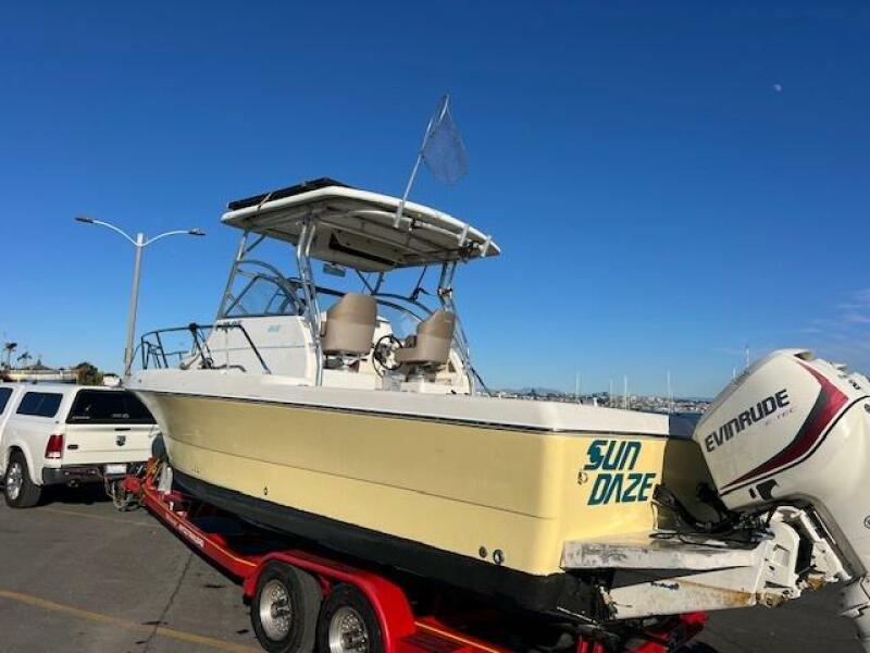 30' 1998 Pro-Line 2610 WA