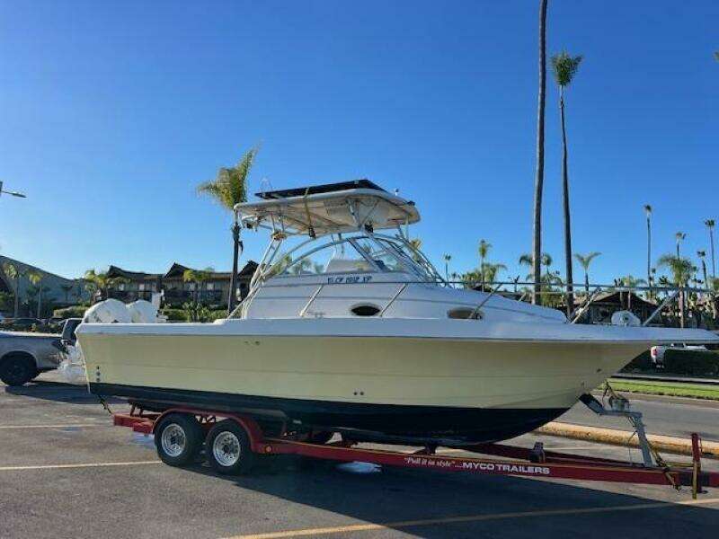 SUN DAZE 30ft Pro Line Yacht For Sale