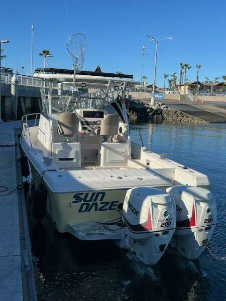 SUN DAZE 30ft Pro Line Yacht For Sale