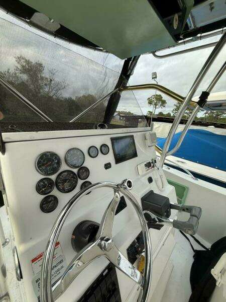 22ft ProKat Yacht For Sale