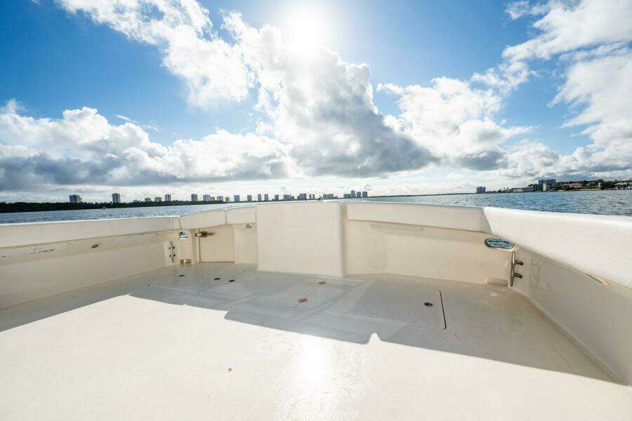 Manana 43ft Egg Harbor Yacht For Sale