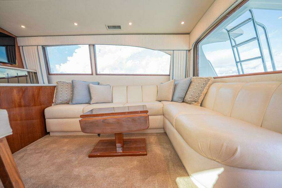 Manana 43ft Egg Harbor Yacht For Sale