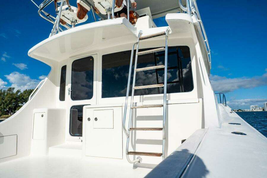 Manana 43ft Egg Harbor Yacht For Sale
