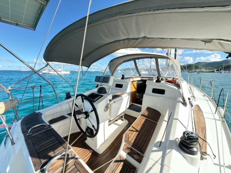 38' 2006 Elan Impression