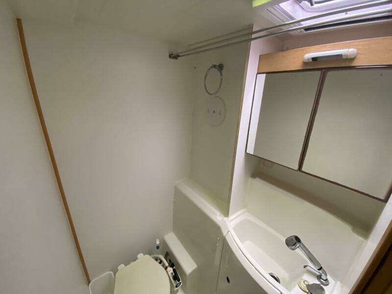 Pilgrim 39ft Lagoon Yacht For Sale