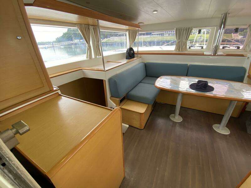 Pilgrim 39ft Lagoon Yacht For Sale