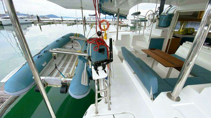 Pilgrim 39ft Lagoon Yacht For Sale