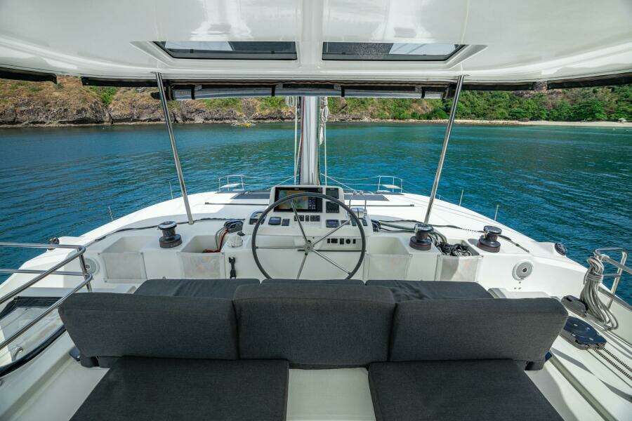 Hortz 48ft Lagoon Yacht For Sale