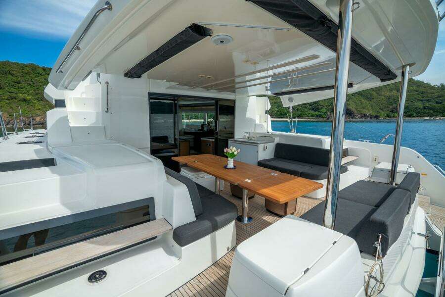 Hortz 48ft Lagoon Yacht For Sale