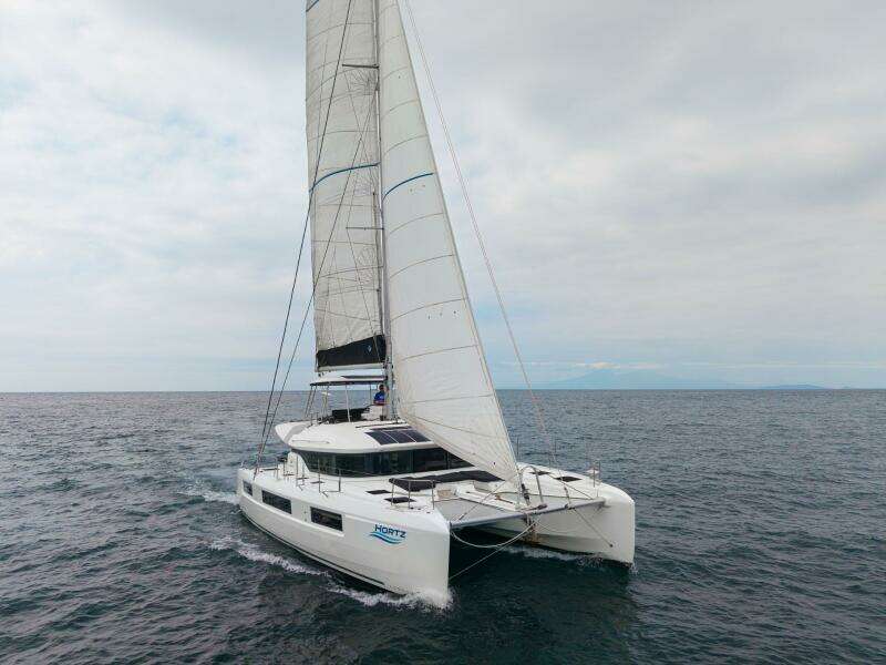 Hortz 48ft Lagoon Yacht For Sale