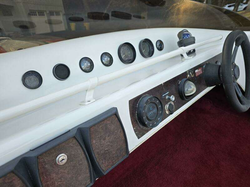 20ft Allison Yacht For Sale