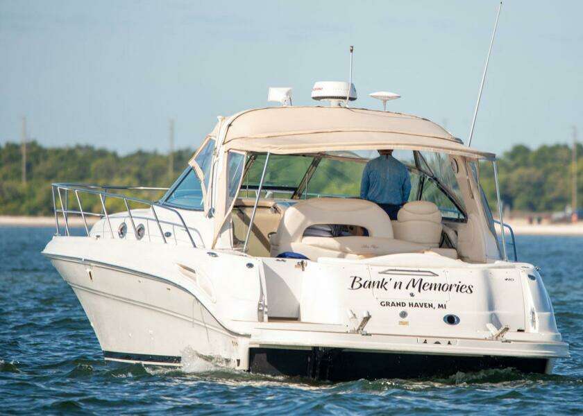 Banking Memories 41ft Sea Ray Yacht For Sale