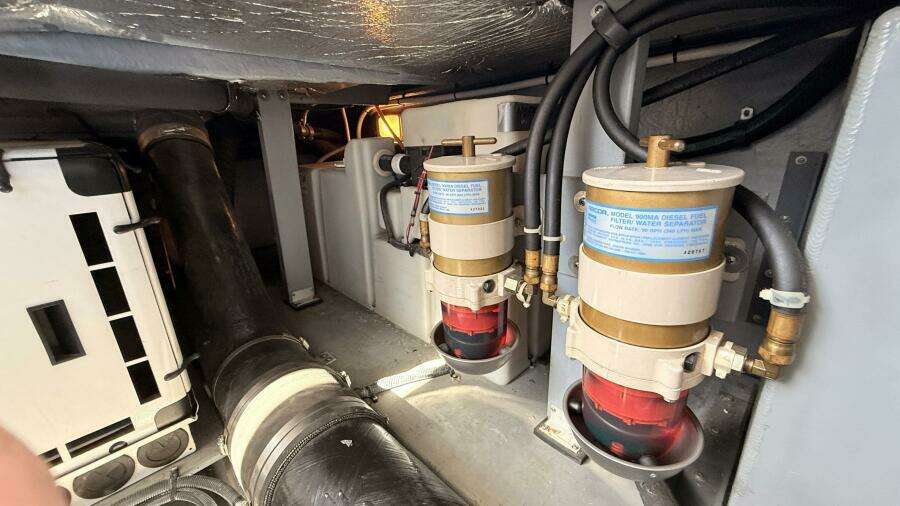 Banking Memories 41ft Sea Ray Yacht For Sale