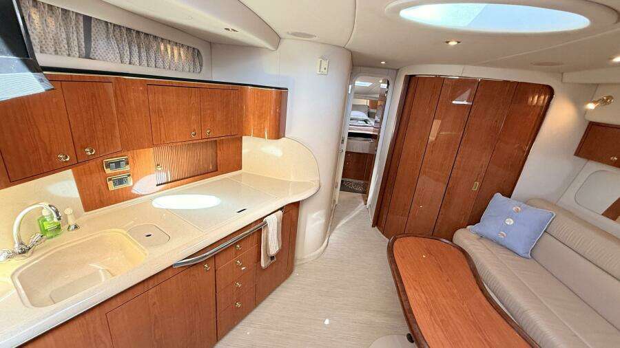 Banking Memories 41ft Sea Ray Yacht For Sale