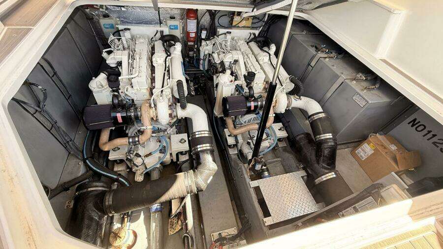 Banking Memories 41ft Sea Ray Yacht For Sale