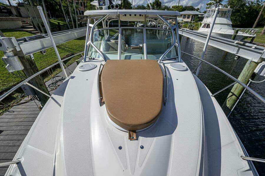 KERNTOWN 34ft Wellcraft Yacht For Sale