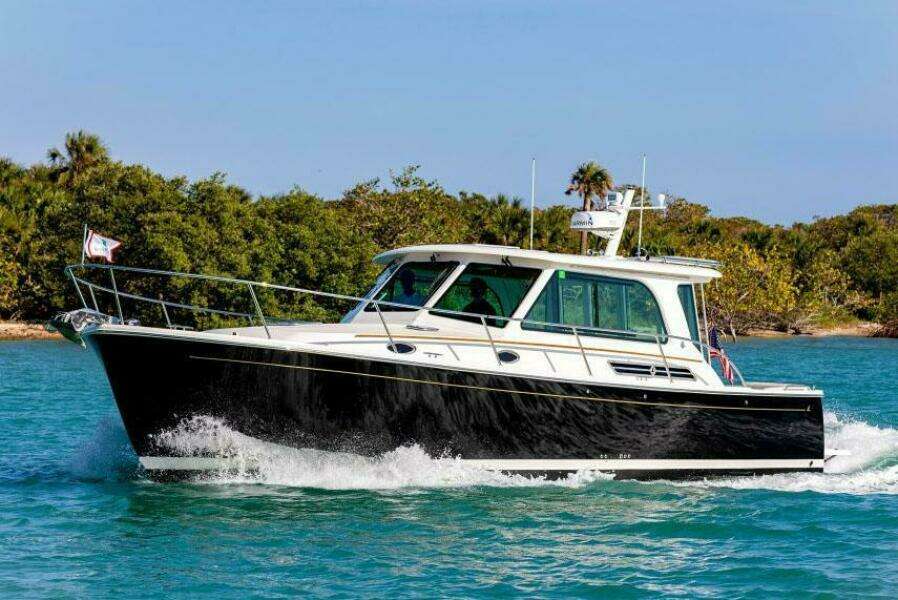 37ft Back Cove Yacht For Sale