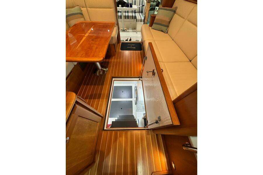 Cellibrate 45ft Sabre Yacht For Sale