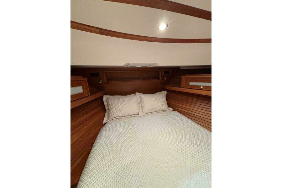 Cellibrate 45ft Sabre Yacht For Sale