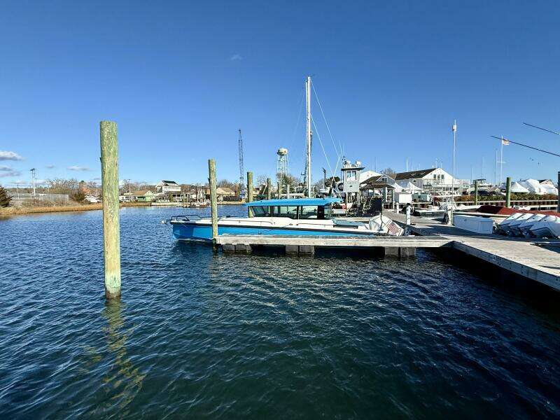 Too Blue 37ft Axopar Yacht For Sale