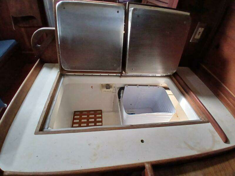 Tabula Rasa 37ft Tartan Yacht For Sale