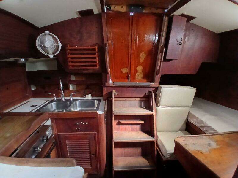 Tabula Rasa 37ft Tartan Yacht For Sale