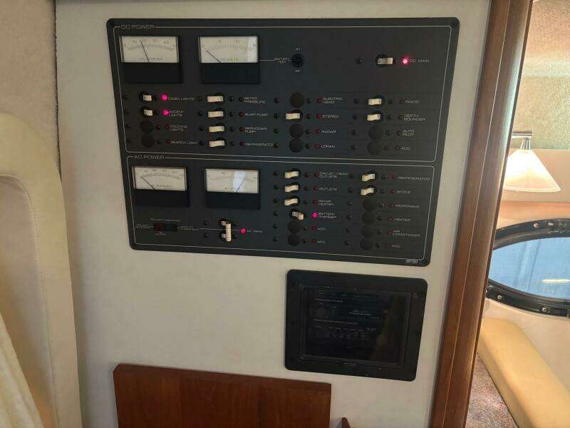 31ft Tiara Sport Yacht For Sale