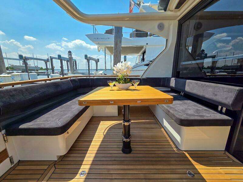 44ft Marex Yacht For Sale