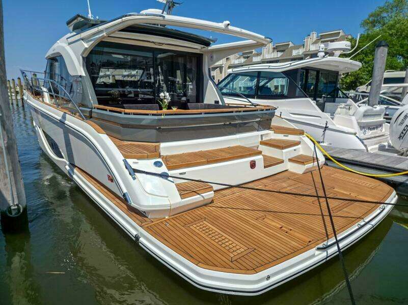 44ft Marex Yacht For Sale