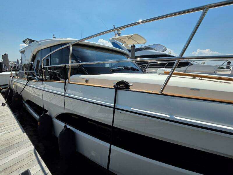 44ft Marex Yacht For Sale