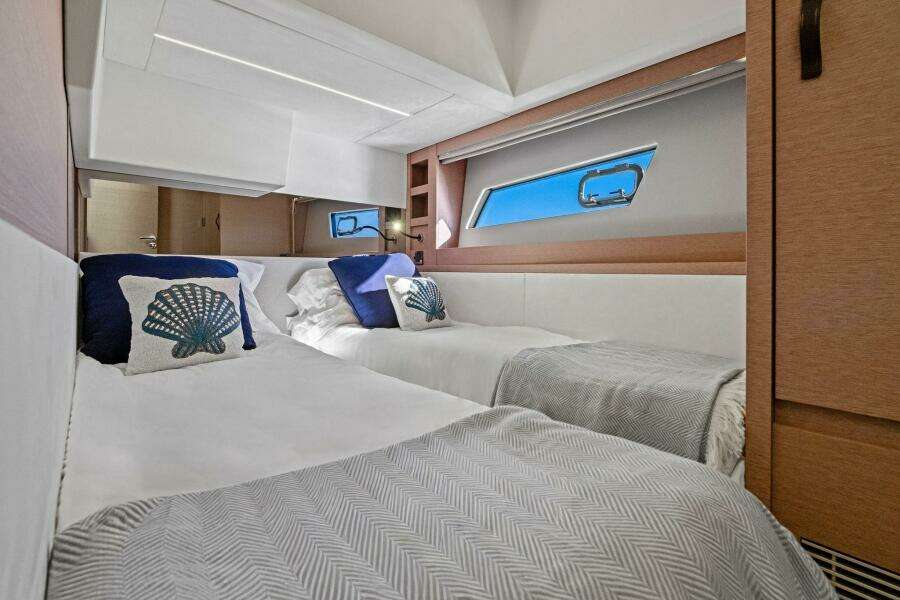 No Patience 52ft Prestige Yacht For Sale
