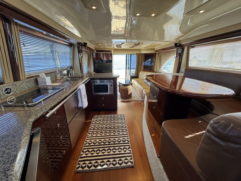 58' 2007 Sea Ray 58 Sedan Bridge