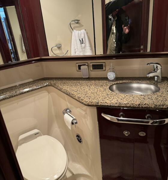 58' 2007 Sea Ray 58 Sedan Bridge