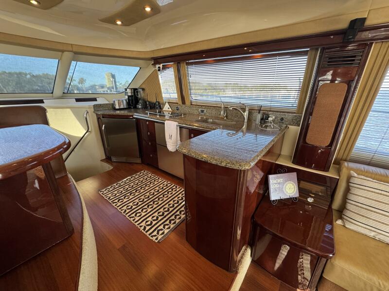 58' 2007 Sea Ray 58 Sedan Bridge